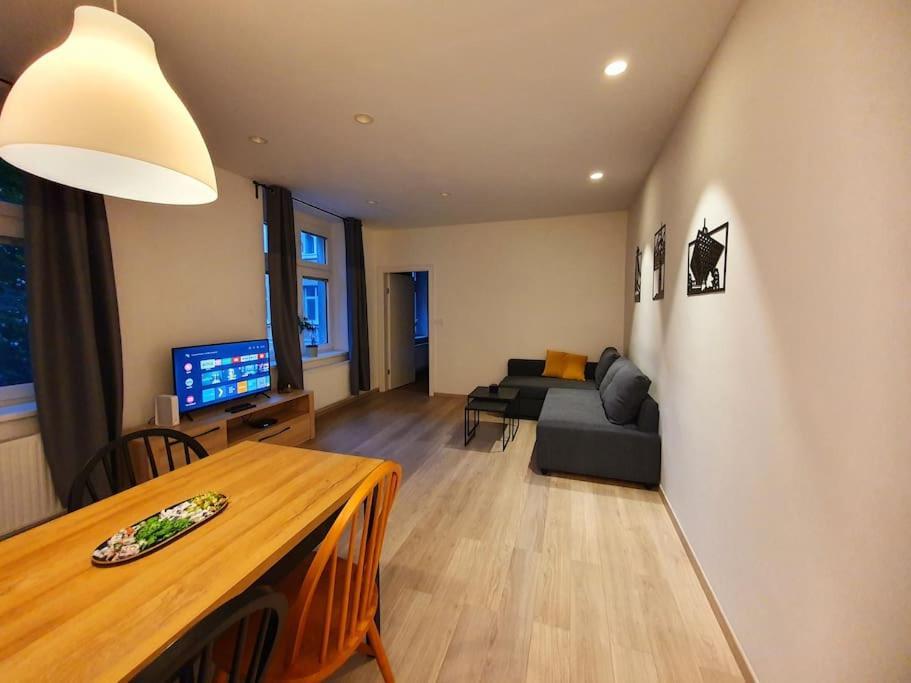 ברטיסלאבה Lovely & Unique Apt In The Historic Center. מראה חיצוני תמונה